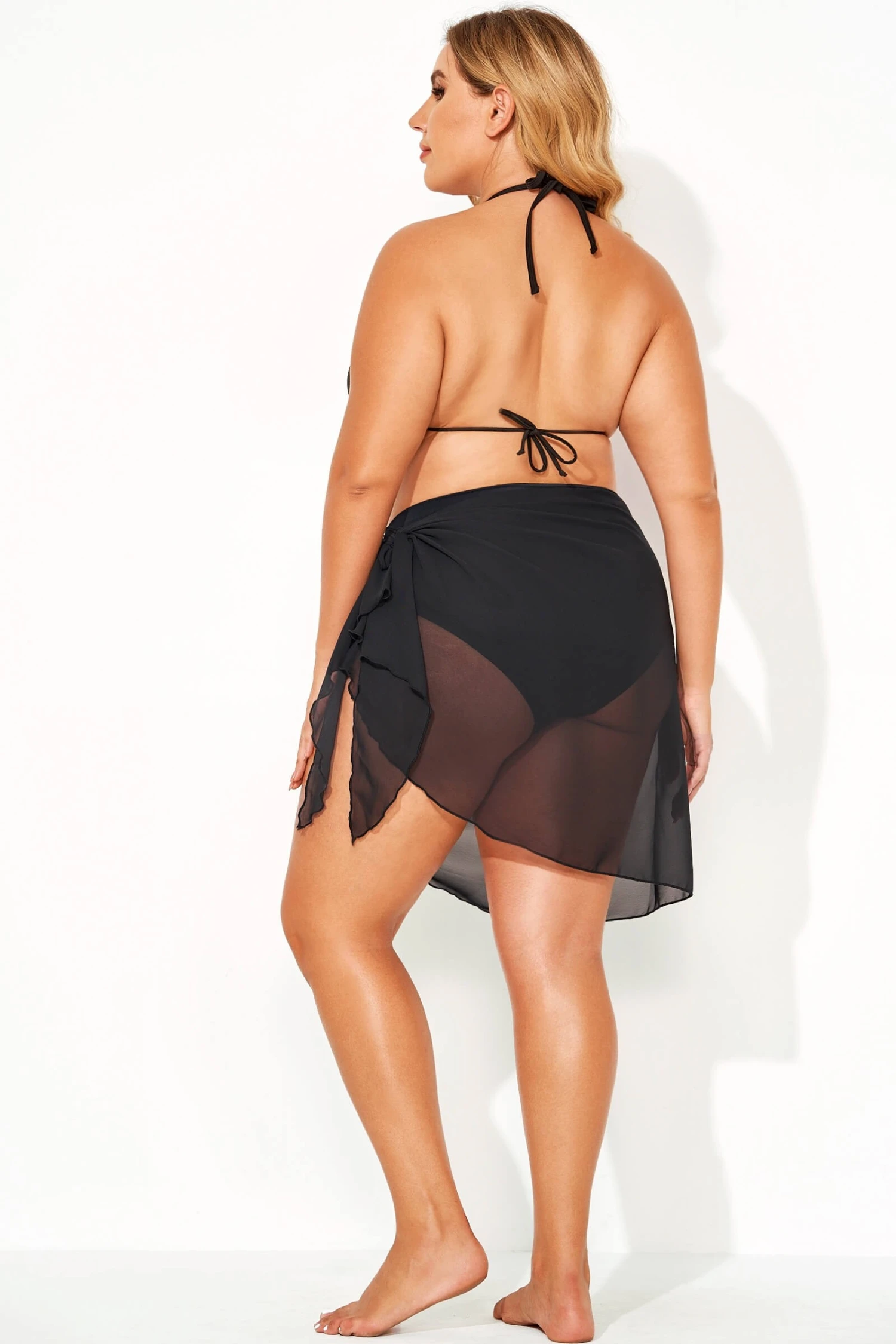 Black Women Short Sarongs Beach Wrap 4 Black Women Short Sarongs Beach Wrap - Image 2