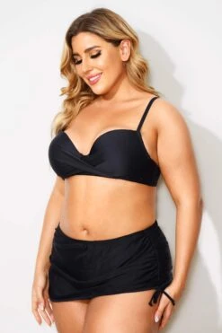 Fashionable Black V-neck Halter Bikini Set -Maraluxe Swimwear Shop b sfbk2003054 3