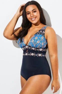 Charming Printed Cut Out One Piece Swimsuit 11 Charming Printed Cut Out One Piece Swimsuit -Maraluxe Swimwear Shop b sfop1911121 4